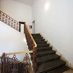 Cute In The Heart Of Old Town
