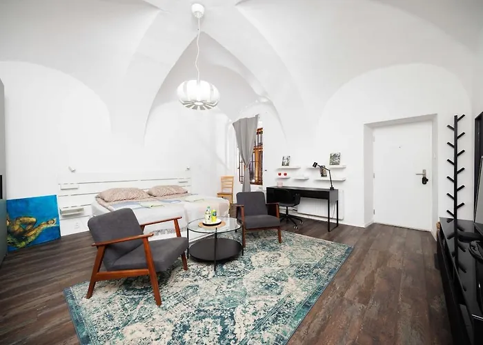 아파트 Cute In The Heart Of Old Town *